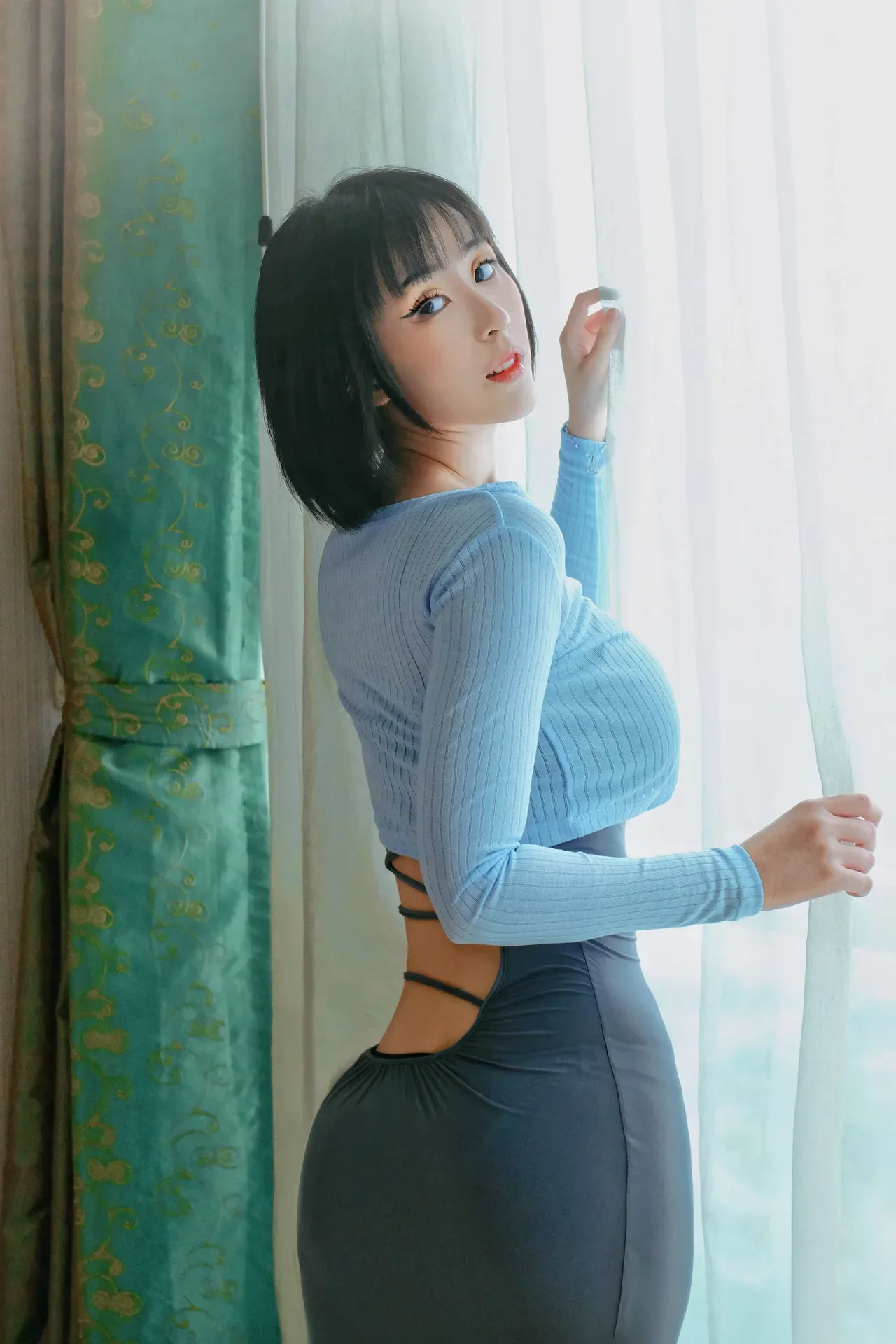 [Larissa Rochefort] Hitomio - 43