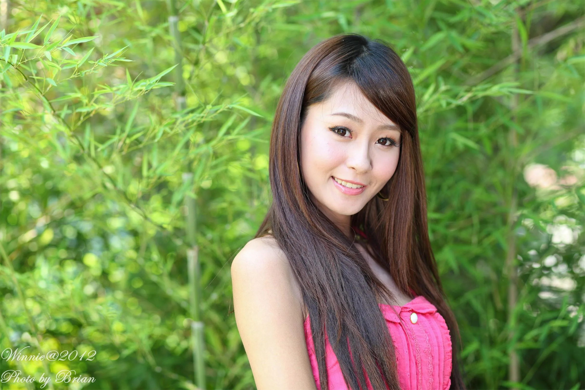 [Phiên bản đặc biệt Beautyleg] Người đẹp rạng rỡ Winnie Xiaoxue - Bộ ảnh chụp trong rừng tre ngoại ô Khu đặc khu Hoa Sơn
