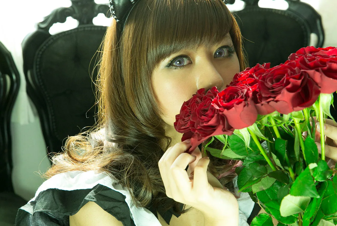 [Image.tv] Sách ảnh "Trò chơi biến hình" Phần 1 của Kazumi/Kazumi Noomi