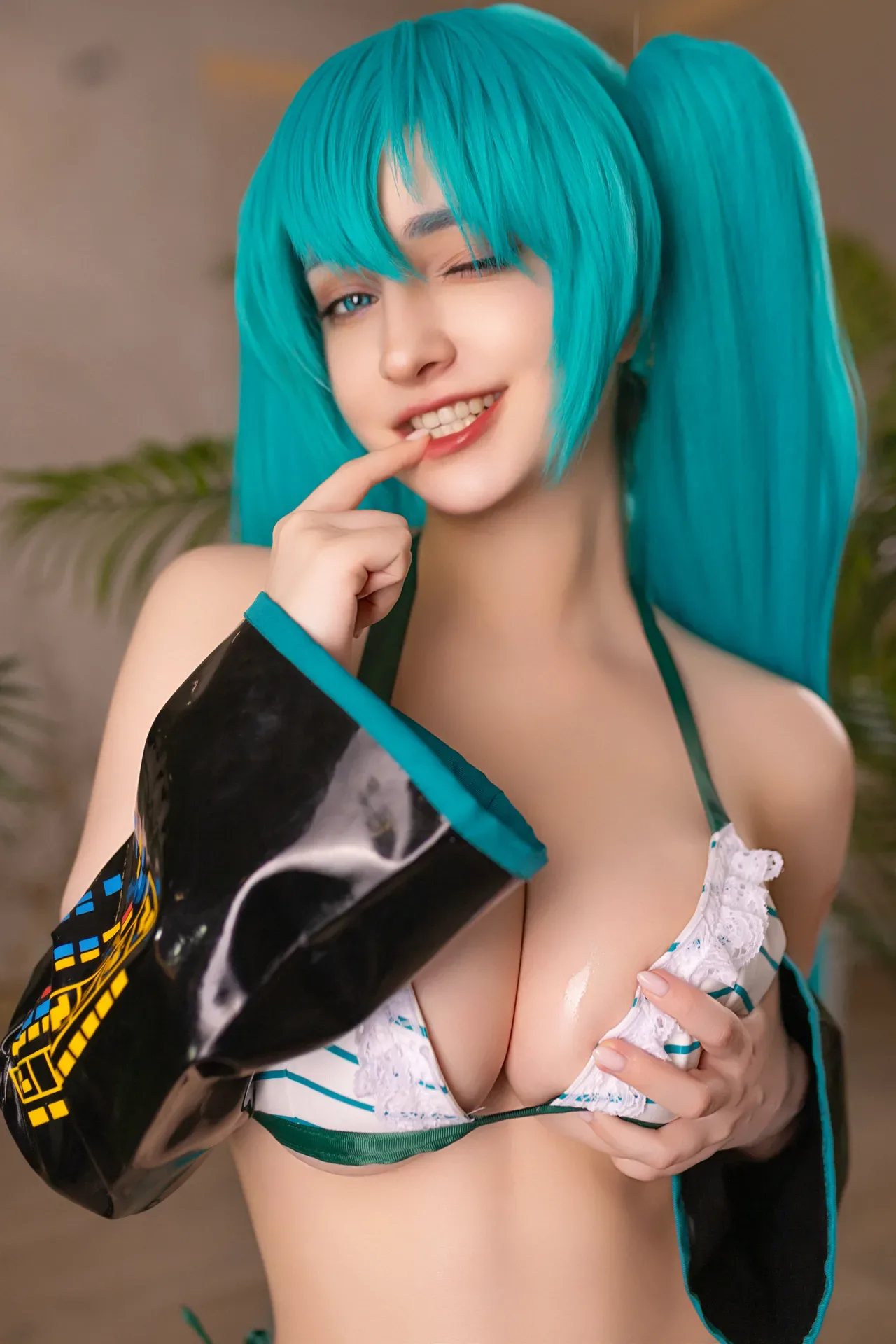 Hologana Miku