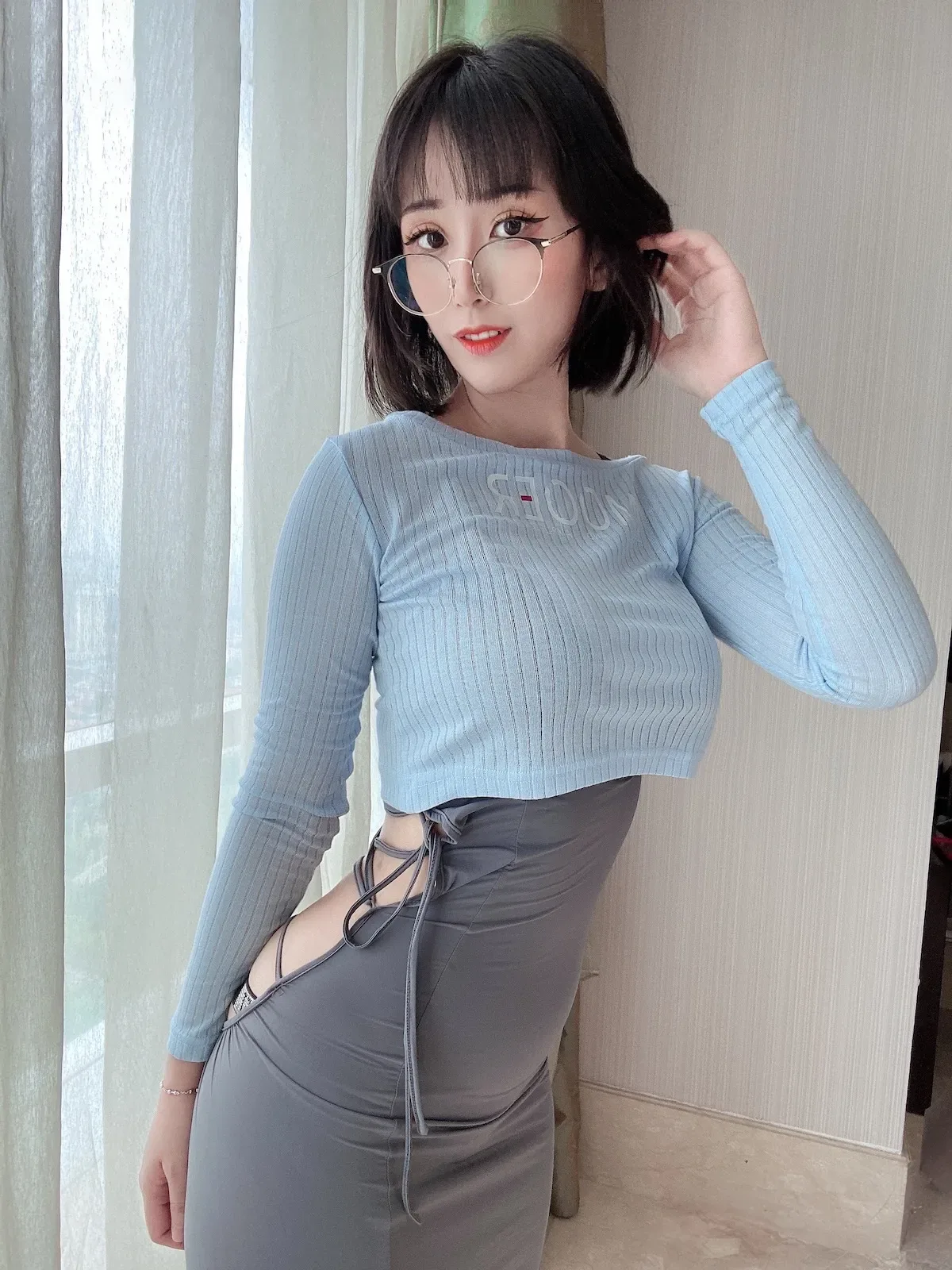[Larissa Rochefort] Hitomio - 45