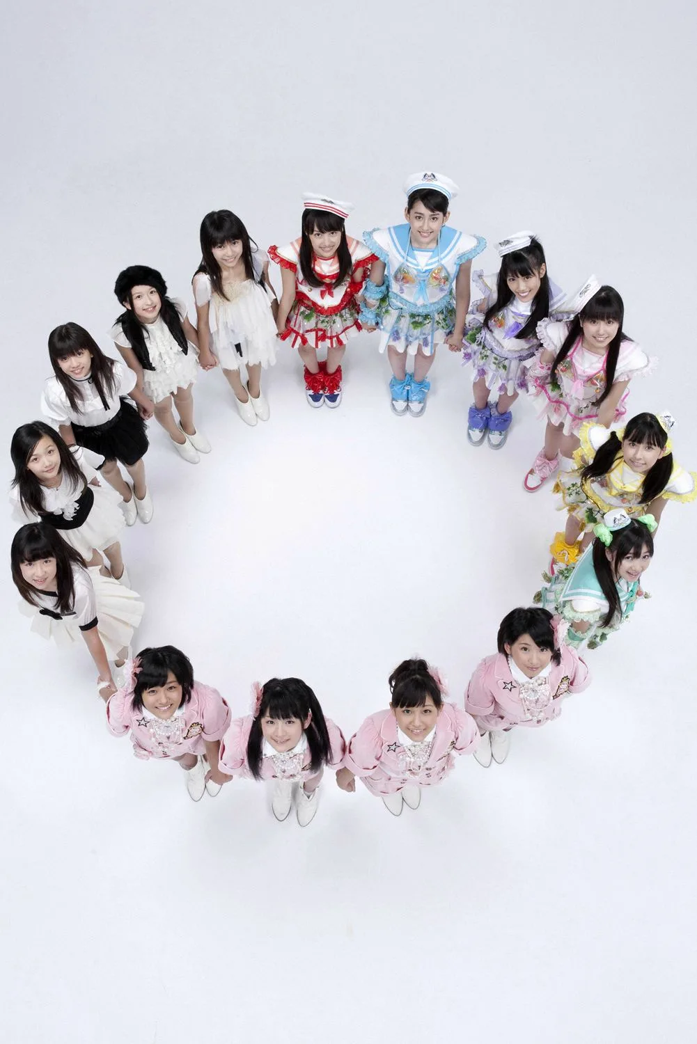 [YS Web] Vol.380 Album ảnh "ももいろクローバー スマイレージ" Phong cách của các cô gái Tokyo - 8