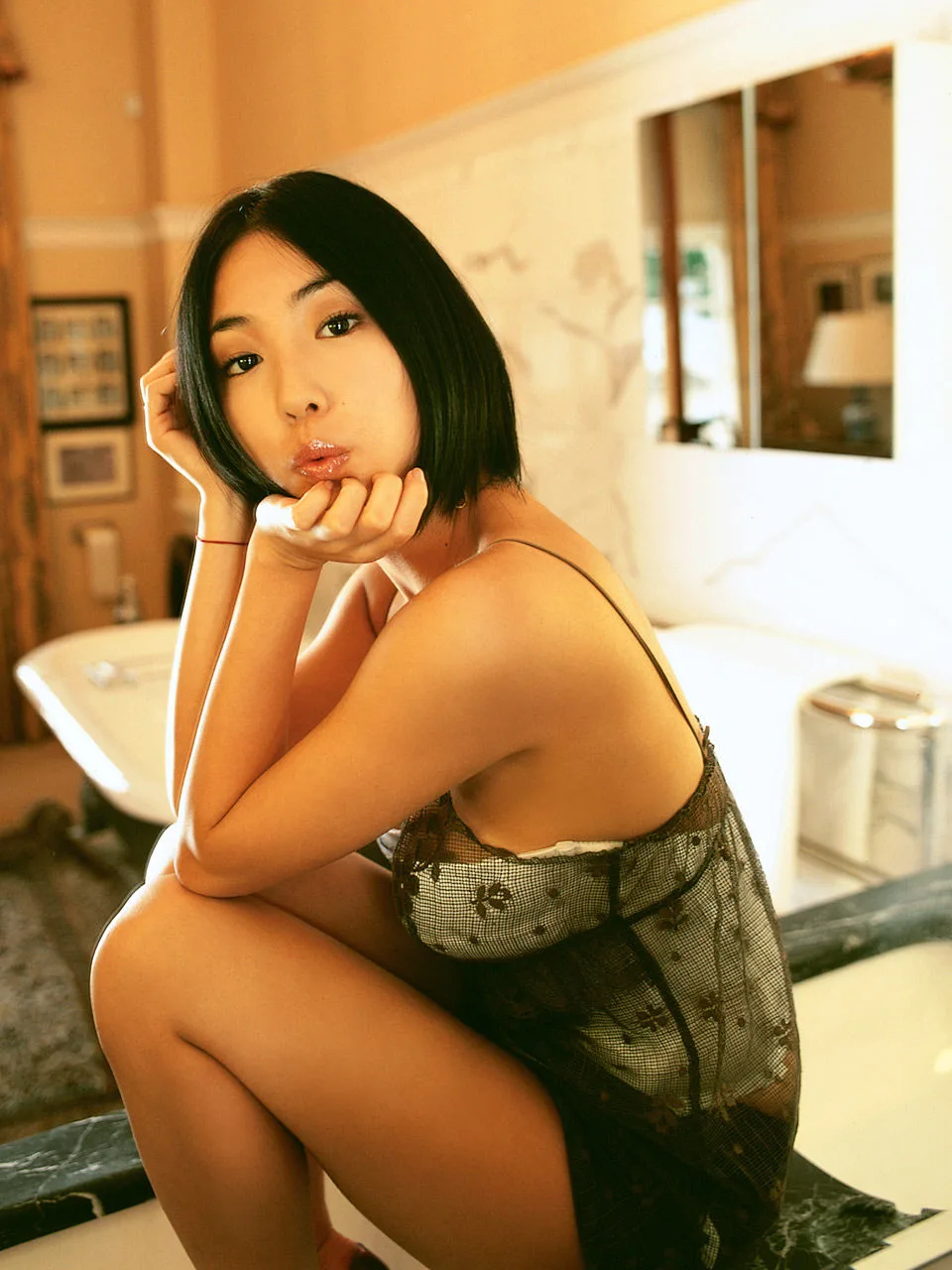 [Image.tv] Album ảnh "Love & Spice" của Megumi - 20